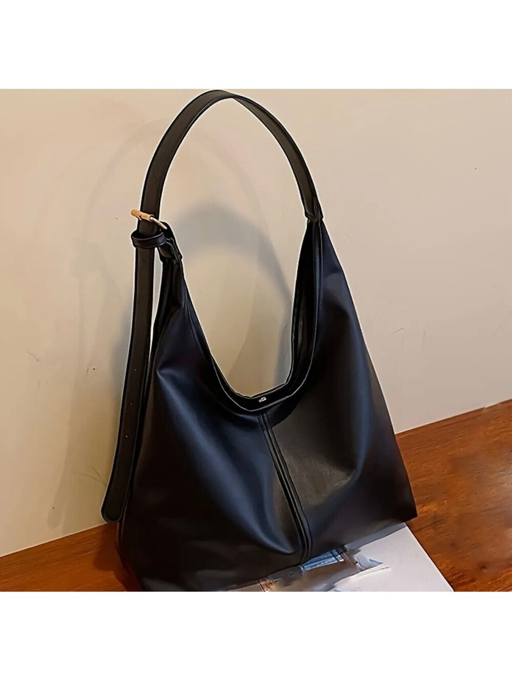 New - Vintage Style - Boho Faux Leather Shoulder Bag - Black
